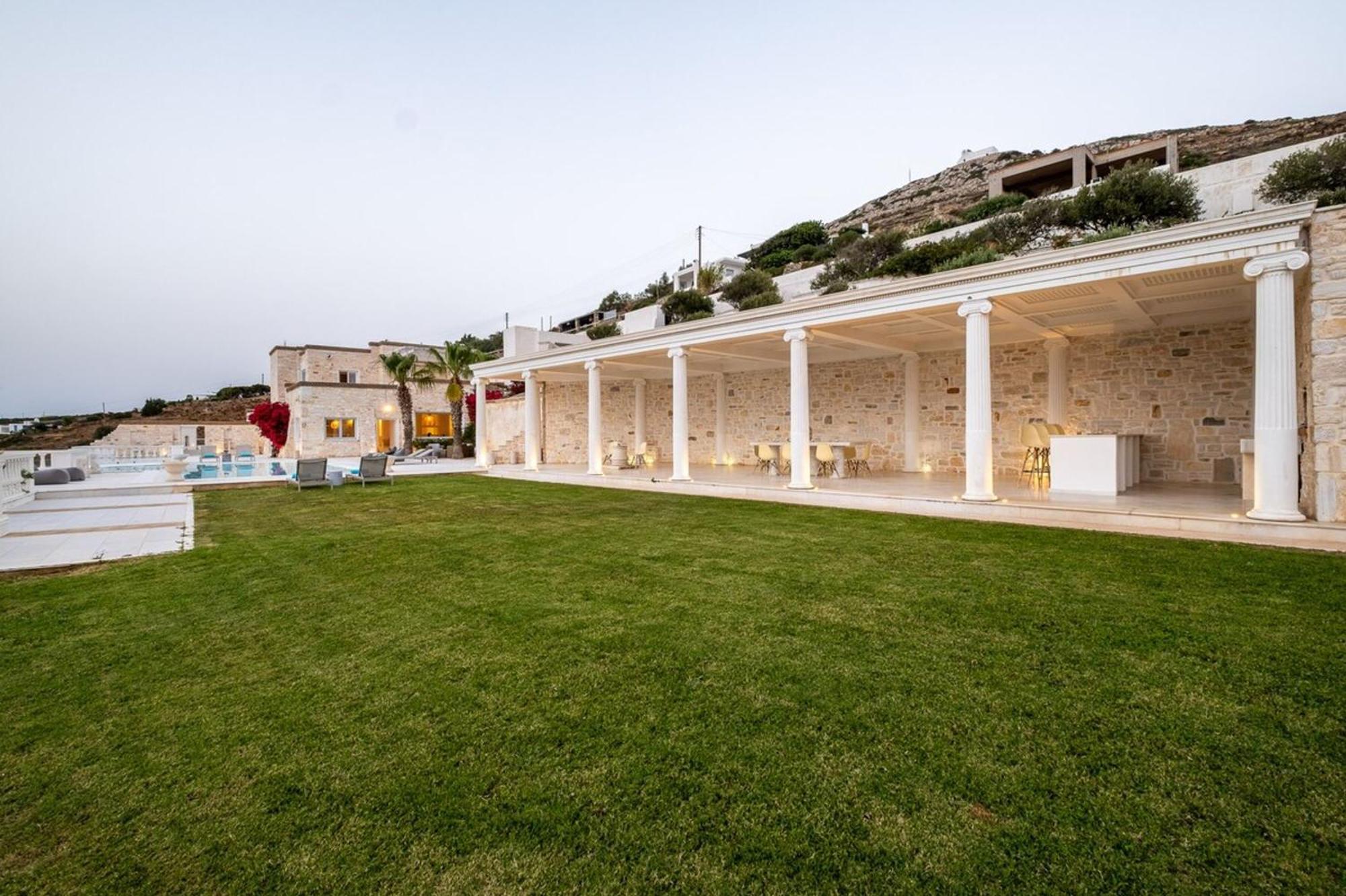 Luxury Villa Aethra -Island Living Paros- Extérieur photo